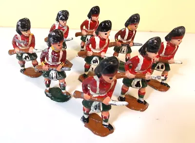 Lead Toy Soldiers Highland Regiment Nine Pieces • £12