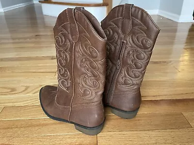 Cat And Jack Montana Girl's Western Boots Brown Faux Leather Side Zip Size 4 • $15