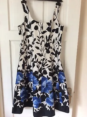 £9.99 • Buy Jessica Howard Ladies White, Black & Blue, Pattern Dress Size 10 