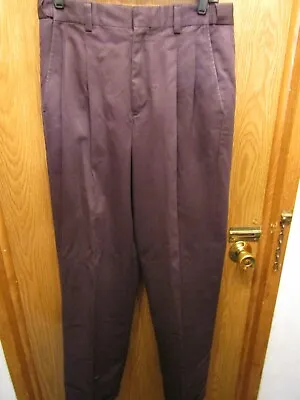  Mens L.l. Bean Pleated Cuffed 100% Cotton  Navy Blue Pants Size 30x32 • $16.59