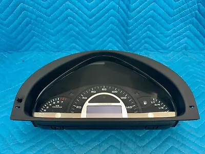 Mercedes G55 AMG Speedometer Instrument Cluster 113272 Miles On It 05-09 OEM • $995