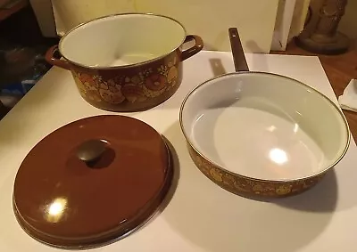 Vintage Brown Mushroom Enamelware  10  POT  SKILLET AND LID ( FITS BOTH ) • $19