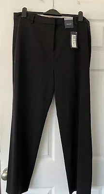 £14 • Buy BRAND NEW! M&S Straight Leg Trousers - Size 20