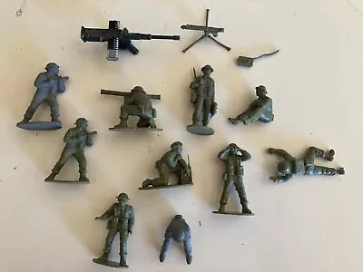 Airfix Vintage Brits WW2 Assisting Personel 13pcs • $30