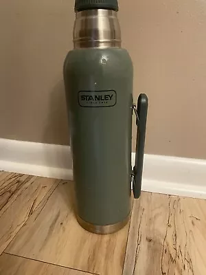 Vintage Stanley Aladdin Green Thermos  Quart Made In USA NO LINER • $12.60