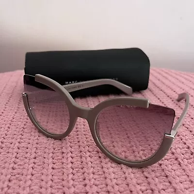 Marc Jacobs Sunglasses Cat Eye Mauve • $45