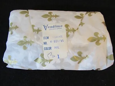 Vintage VENDOME Simulated Pearl  Necklace Estate Choker 15   Japan • $24.95