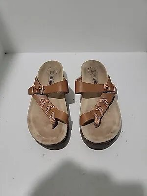 Mephisto Women's Tan Leather Flip Flop Sandals Size 39-9 M • $29.04