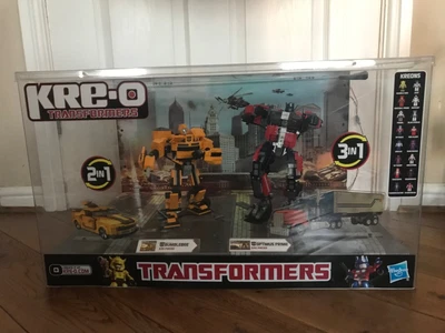 £30 • Buy Transformers Display Unit With 2 Lego Figures 