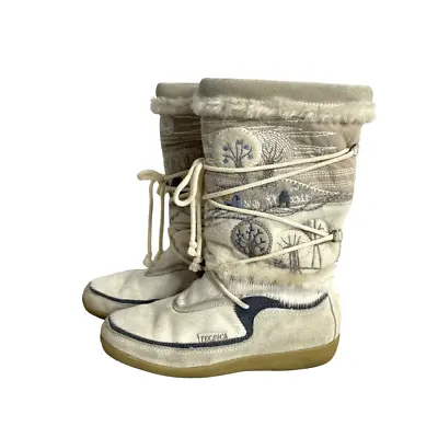 Vintage TECNICA Apres Ski Embroidered Boots Size 40 • $110