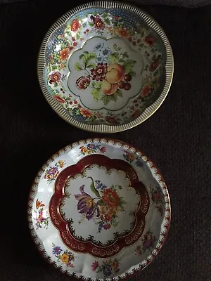 2 1971 Daher Decorated Ware England Metal Flowers Fruit Blue Maroon Purple Green • $15.20