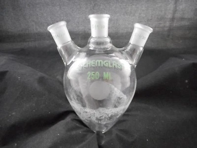 $28.99 • Buy CHEMGLASS Glass 250mL 3-Neck Pear Shaped Flask 14/20 Outer Angled 20° CG-1559-10