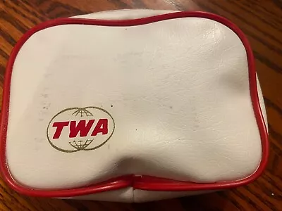 TWA White Zipper Vintage Travel Cosmetic Change Bag Trans World Airlines 5” X 4” • $7.40
