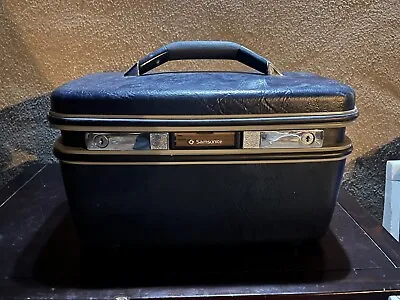 Vintage Samsonite Silhouette Navy Blue Makeup Travel Hard Shell Box / Case • £55.11