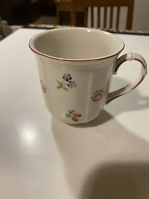 Villeroy & Boch Petite Fleur Coffee Mug Tea Cup EUC Tall Cup Replacement Floral • $14.99