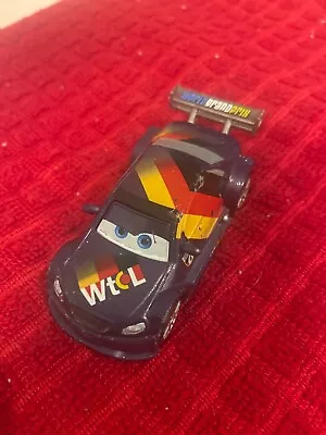 DISNEY PIXAR CARS 2 MAX SCHNELL Race Car Diecast  LOOSE 1:55 - FREE SHIPPING  • $9.50