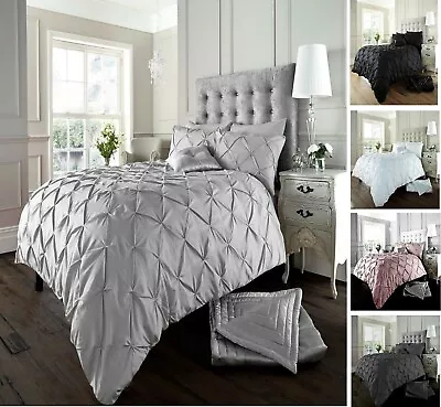 100% Egyptian Cotton 200TC Pintuck Duvet Cover With Pillowcase Bedding Set  • £16.99