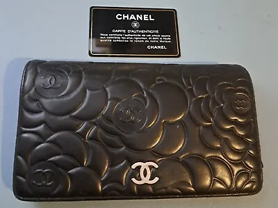 Chanel Camelia Purse Wallet • £400