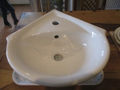 £19.99 • Buy Twyford Wall Mounted Bathroom Sink Small Corner Cloakroom Wash Basin Washroom 1