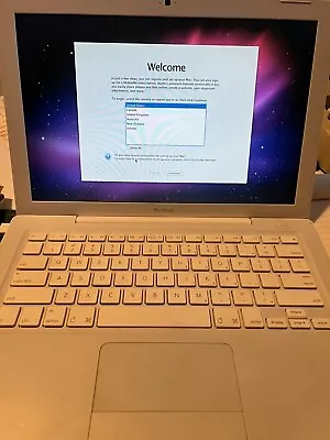 Apple Macbook 13  | A1181 | 2.0GHz | Core2Duo | • $45.99