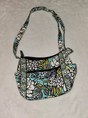 Vera Bradley On The Go Crossbody In Island Blooms Spring 2012 Retired • $15.99