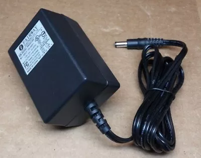 FAIRWAY Electronic Co.  WN20U-050 AC Adapter P.S. 5VDC - 3A -  2.5mm - New • $8.50