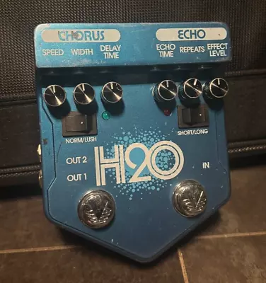 Visual Sound H20 Guitar  Chorus / Echo pedal • $70