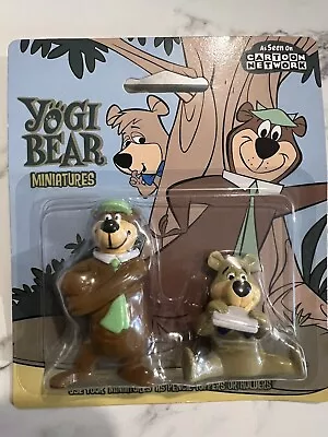 VINTAGE 1999 YOGI BEAR CARTOON NETWORK MINIATURES -  Pencil Toppers/Holders • £15