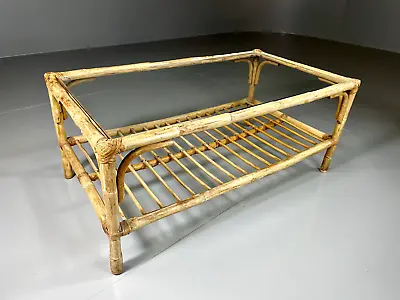 EB5690 Vintage 1980s Wicker And Glass Coffee Table. VWOO • £80