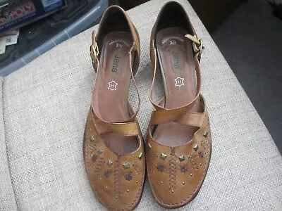 Jana Ladies Brown Jewelled Leather Shoes Size 5 1/2  • £19.99