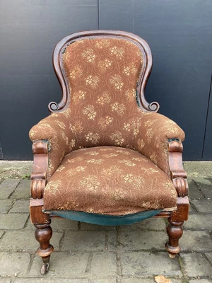 £125 • Buy Antique Victorian Mahogany Spoon Back Armchair Restoration