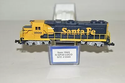 N Scale Life-Like Santa Fe Ry EMD GP38 Locomotive Train • $8.50