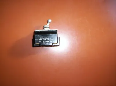 Vintage 3 Phase Motor On Off Switch 15 Amp 250 VAC Cutler Hammer • $18.99