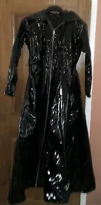 Transvestite Misfitz Black PVC Dress/Coat (Size 22) With Accessories • £64