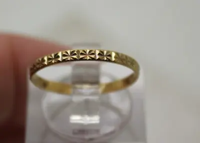 MILOR 18k Yellow Gold DIAMOND CUT NARROW STARBURST DESIGN BAND RING Size 6 • $99.95