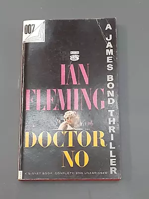 VINTAGE  Signet Paperback P2726 Ian Fleming DOCTOR NO James Bond • $12.99