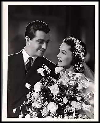 Maureen O'Sullivan + Robert Taylor In The Crowd Roars (1938) ORIG Photo 671 • $49.99