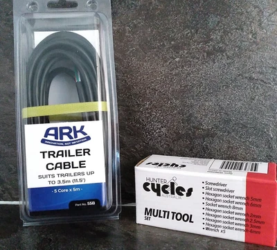 $16.99 • Buy Trailer Cable / 5 Core X 5m & Bonus Multitool Set (new)