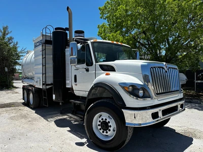 $125000 • Buy 2009 International 7600 Vactor Guzzler Industrial Vacuum Loader Dry Vac Truck