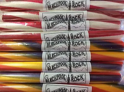 £8 • Buy Gift Box Of 10 Sticks Traditional Blackpool Rock  5 Fruit 5 Straw/cream Flavour