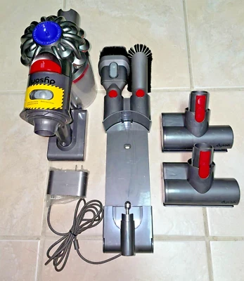$99.95 • Buy OEM DYSON V7 Car Truck Boat Cordless Handheld Vacuum Cleaner + Battery + Charger