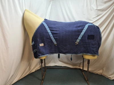 £11.99 • Buy Used 5'9 Loveson Waffle Horse Rug *Visible Hairs #E507
