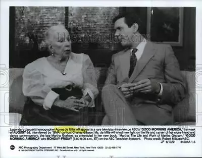 1991 Press Photo Dancer Agnes De Mille And Host Charles Gibson On Television • $16.99