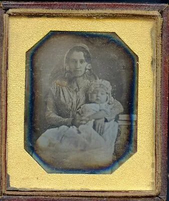 *rare* Early 6th Plate Daguerreotype Of Woman Holding Infant-floral Bonnet • $76.99