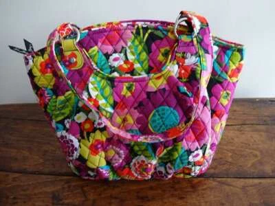 $39.99 • Buy VERA BRADLEY Glenna VA VA BLOOM Pink Green Multi QUILTED FLORAL SHOULDER TOTE