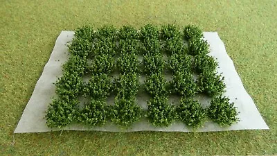 £5.75 • Buy Howard Scenic Supplies - Green Bushes (30) For Model Railway Scenery 00/HO 