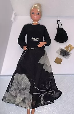 Kari Michell Designer's Choice Fashion Doll Vintage M&C Toy 1999 Complete (CL15) • $18.99