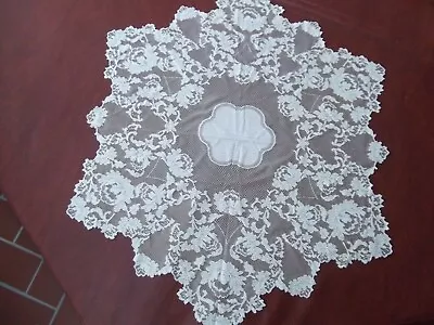 Vtg Card Table Doily 40in Diameter White Floral Lace MINT    • $24.99