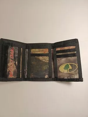 Mossy Oak Camo Tri-fold Wallet Pre-Owned  • $5.95