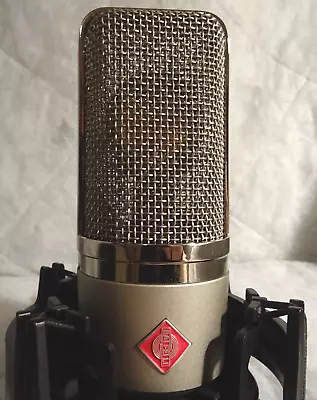 BAI FEI LI V6 Condenser Microphone (34mm Diaphragm) - Boxed • £109.99